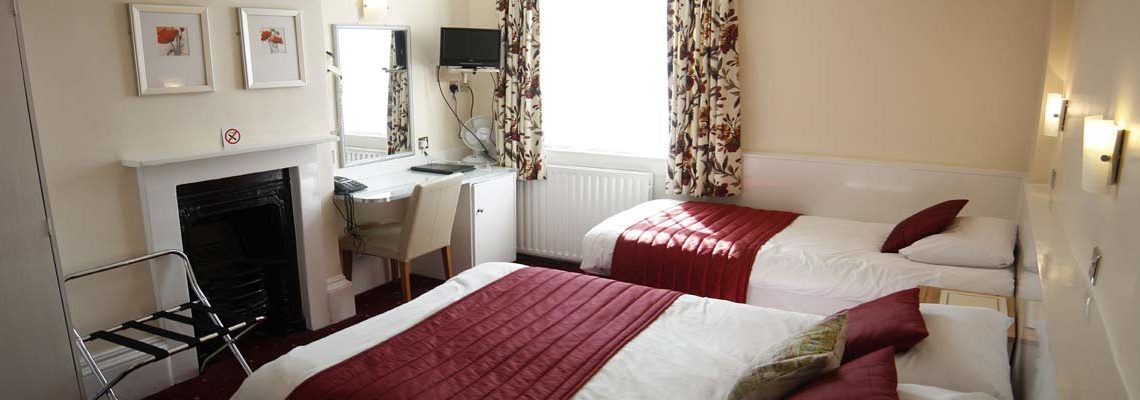 Twin Room at the Thanet Hotel